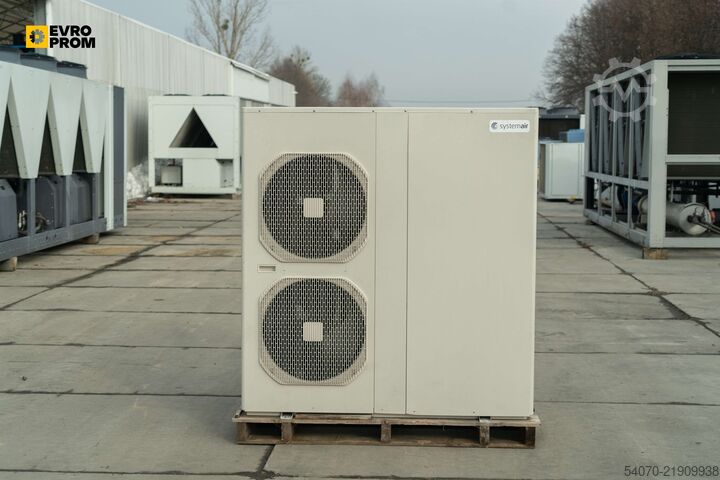 Chiller / Heat pump Used Aircooled Chiller / Heat pump SYSTEMAIR 23.15 kW / 23.5 kW 2015 yom