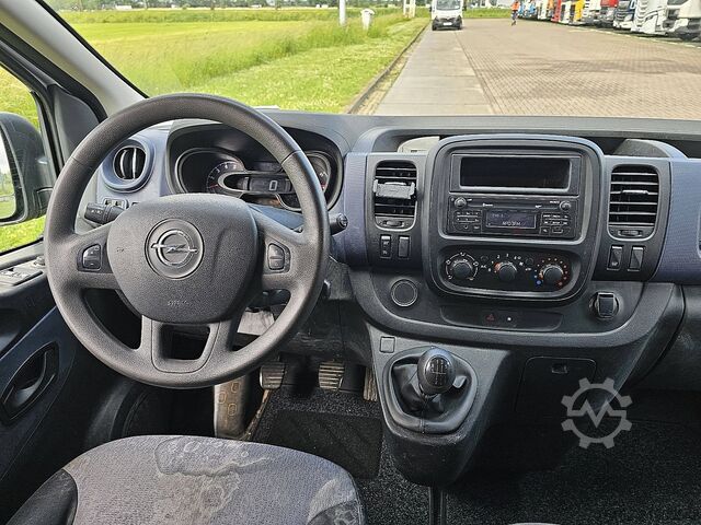 High-roof van OPEL VIVARO 1.6