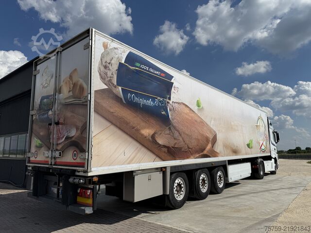 Reefer semitrailer Chereau Chereau CD38 Iso-Koffer + ThermoKing 0°C