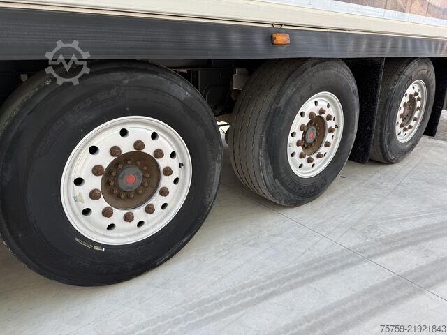 Reefer semitrailer Chereau Chereau CD38 Iso-Koffer + ThermoKing 0°C