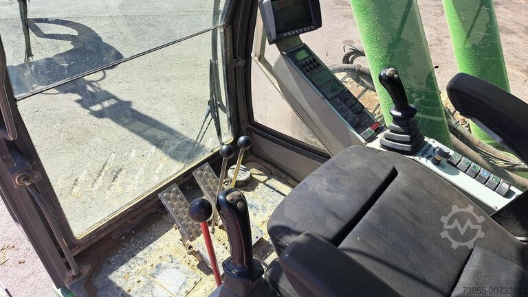 Umschlagbagger Sennebogen 850R with hydraulic rotating grapple