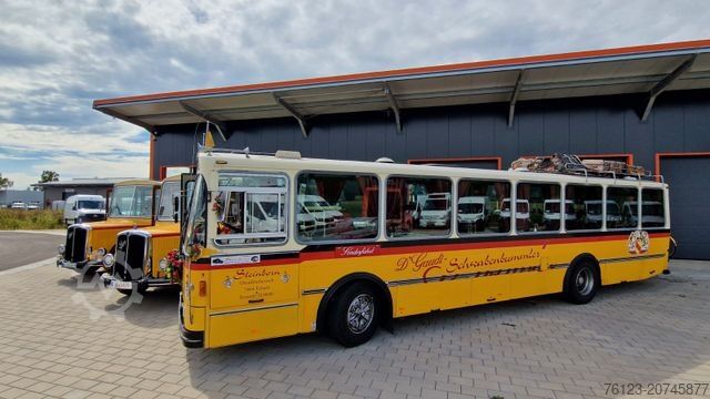 Reisebus VOLVO Paket 1 x Saurer L4C + Volvo B 10