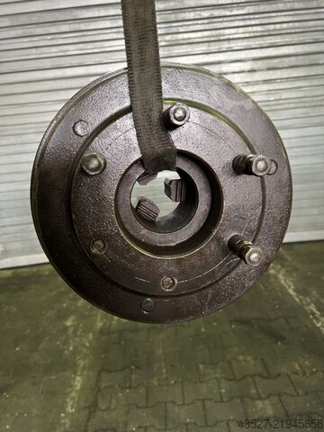 Chuck FORKARDT Dreibackenfutter - F315