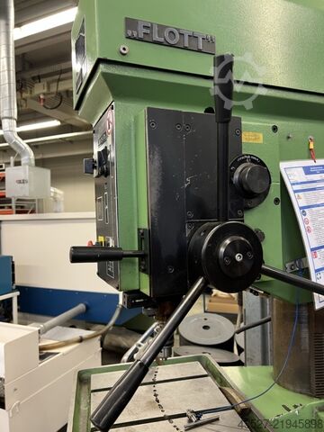 Pillar Drilling Machine FLOTT SB 25 STV