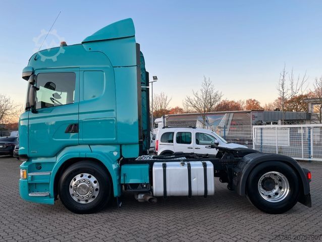 Standard tractor unit SCANIA R 490 LA/ Retarder/ 2Kreis Hydraulik/ Navi/ AC