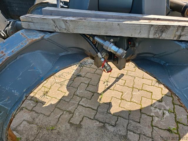 Mobilbagger FUCHS mobiler Ladekran 380/390MHL mit augeräten