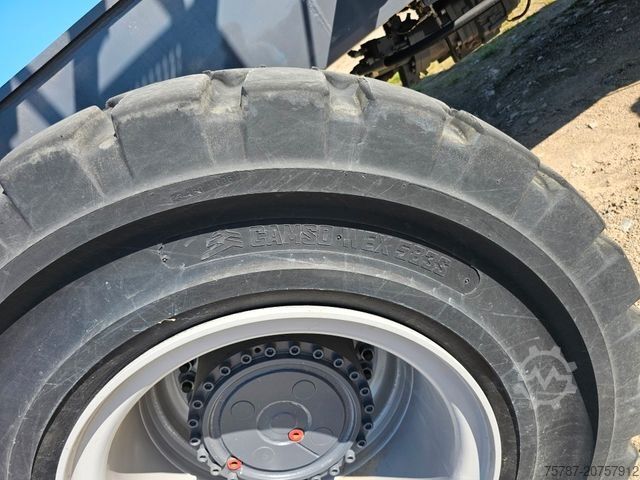 Mobilbagger FUCHS mobiler Ladekran 380/390MHL mit augeräten