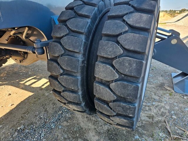 Mobilbagger FUCHS mobiler Ladekran 380/390MHL mit augeräten