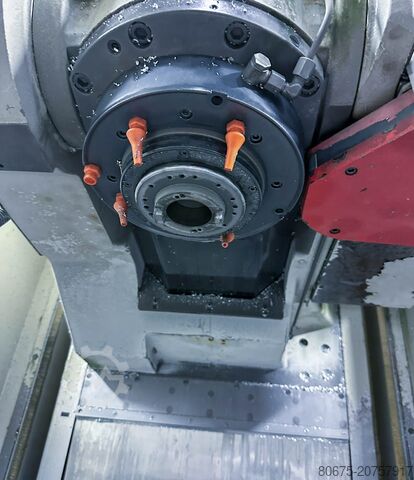 Universal-Bearbeitungszentrum Mikron UCP 1000