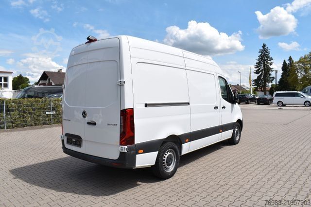 Kastenwagen hoch MERCEDES-BENZ Sprinter 317 CDI 9 G-Tronic Hochraumkast. Abstan