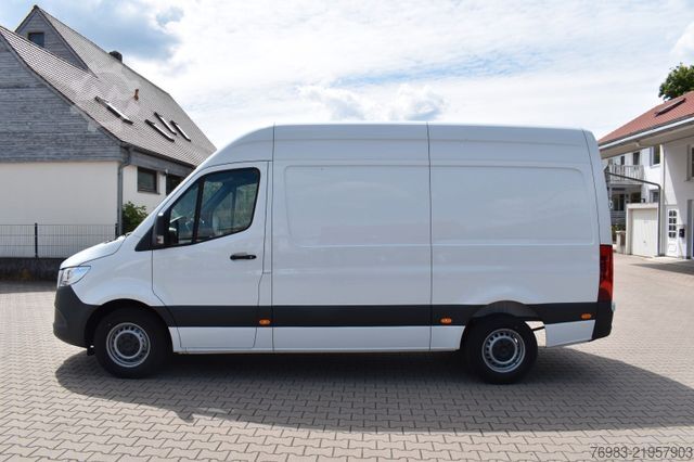 Kastenwagen hoch MERCEDES-BENZ Sprinter 317 CDI 9 G-Tronic Hochraumkast. Abstan