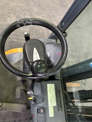 LPG Forklifts Jungheinrich TFG425 5m/ 4466mh/ 2010y