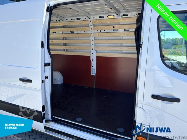 High-roof van Renault Master 135 L3H2 Parkeersensoren + Trekhaak
