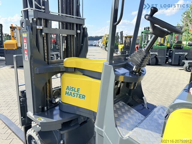 Schmalgangstapler Combilift AISLE MASTER TRIPLEX 8500 FREE LIFT TOP1