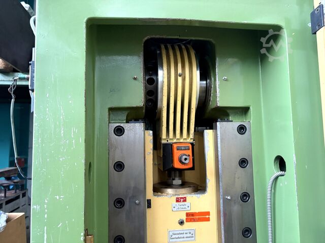 Automatic punching machine Schaal SEP25