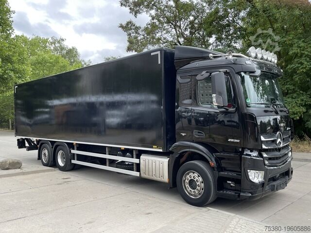 Beverage truck mercedes-benz Antos 2536 Koffer LBW Lenk/Liftachse
