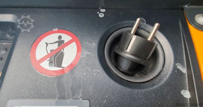 Elektrische Niederhubwagen Jungheinrich EJE M13   Li-Ion