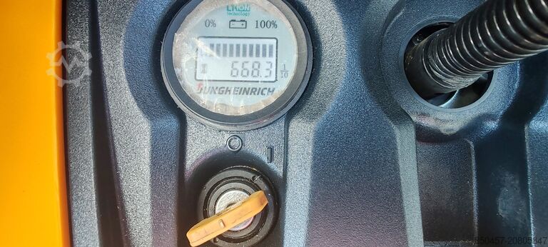 Electric Pallet Trucks Jungheinrich EJE M13   Li-Ion