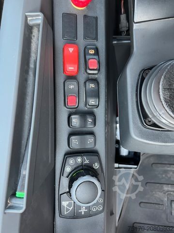 Teleskoparmstapler MAGNI Magni RTH 6.26 / nur 849h ! / Gabel / 5 t Winde