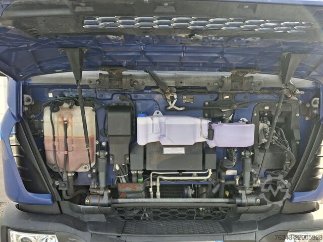 Box truck IVECO ML 120E22/P - E6