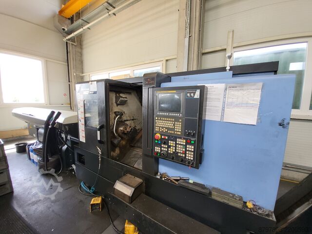 CNC lathe DOOSAN LYNX 220LSYC