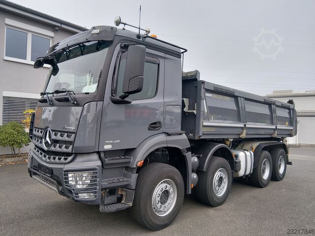 Tipper truck Mercedes-Benz Arocs 3246 Meiller Bordmatic links
