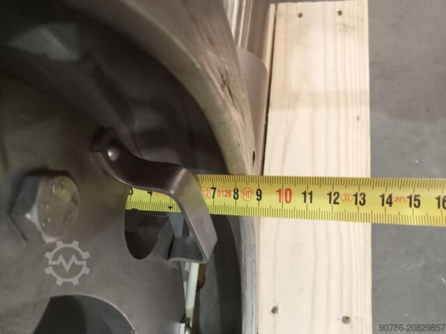 Flowveyor Pulveraufnahmestortschrank mit Förderband Flowveyor