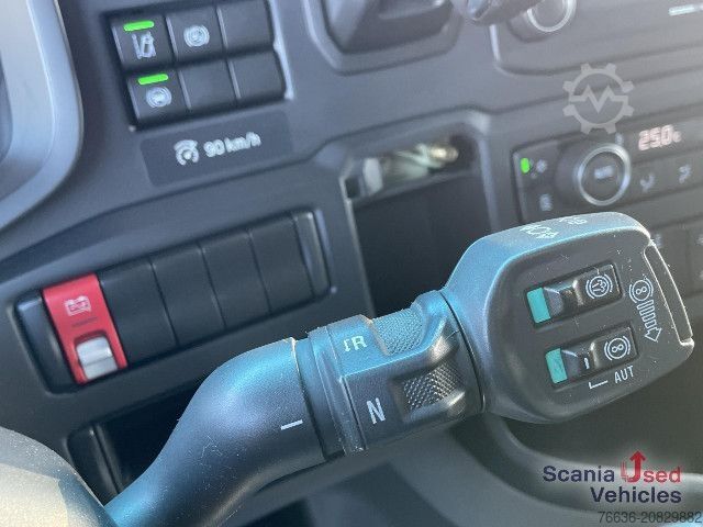 Hazardous materials truck Scania R 410 A4x2NA DIFF-L LED RETARDER ADR FL