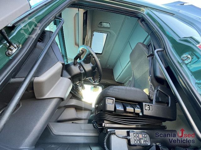 Gefahrgut LKW Scania R 450 A4x2NA DIFF-L RETARDER LED ADR FL PARK AIRCO