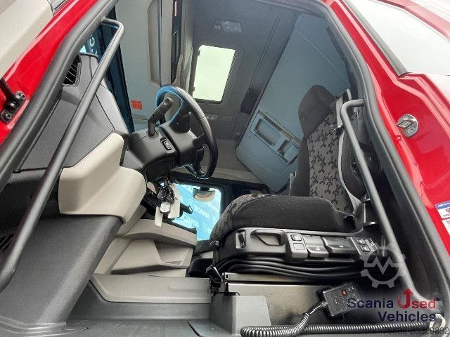 Standard tractor unit Scania R 450 A6x2/4NA RETARDER PTO LED NAVI