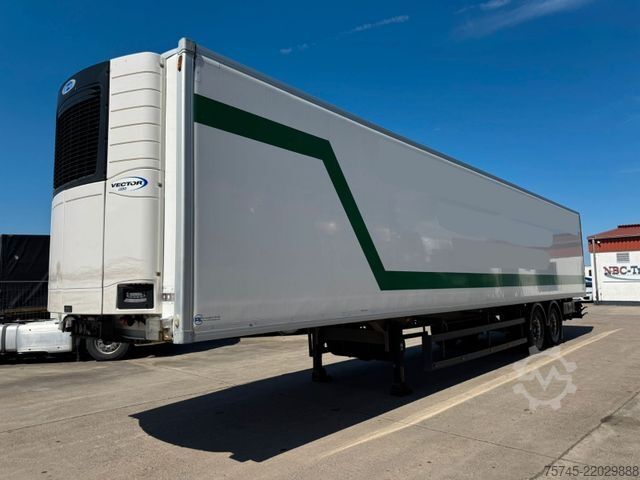 Reefer semitrailer WEB-TRAILER TKS 18 * KÜHLKOFFER * CARRIER VECTOR 1350 * SAF
