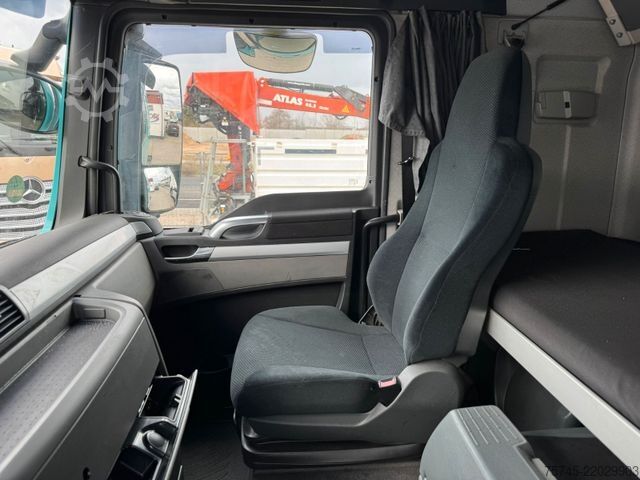 Volumen SZM MAN TGX 18.440 * VOLUMEN * 2 X TANK * RETARDER *
