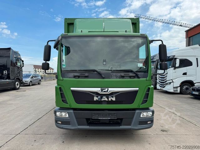 LKW mit Kofferaufbau MAN TGL 12.220 * KOFFER/GETRÄNKE AUFBAU * LBW * KLIM