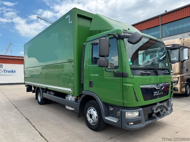 LKW mit Kofferaufbau MAN TGL 12.220 * KOFFER/GETRÄNKE AUFBAU * LBW * KLIM
