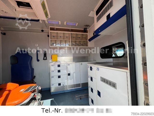 Feuerwehrfahrzeug MERCEDES-BENZ Sprinter 516 CDI RTW Fahrtec Stryker Trage