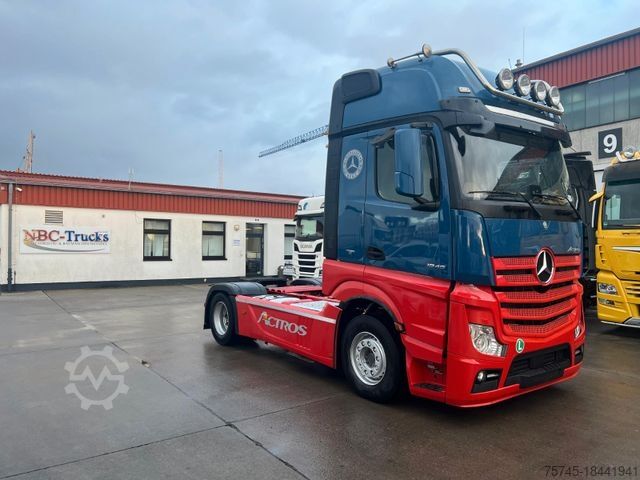 Standard tractor unit MERCEDES-BENZ ACTROS 1845 GIGASPACE * AUTOTRANSPORTER *