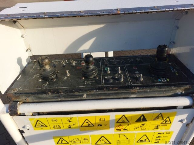 Teleskop-Gelenk Arbeitsbühne Genie Z-51/30J Rt