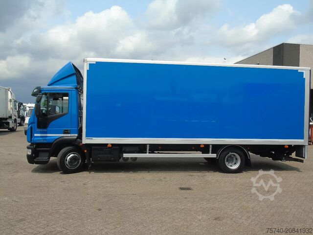 Koffer Iveco Eurocargo 120E21  euro 6 + lift + lot in stock