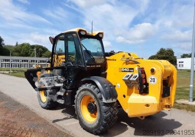 Telescopic forklift JCB 540-140