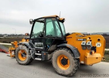 Telescopic forklift JCB 540-140