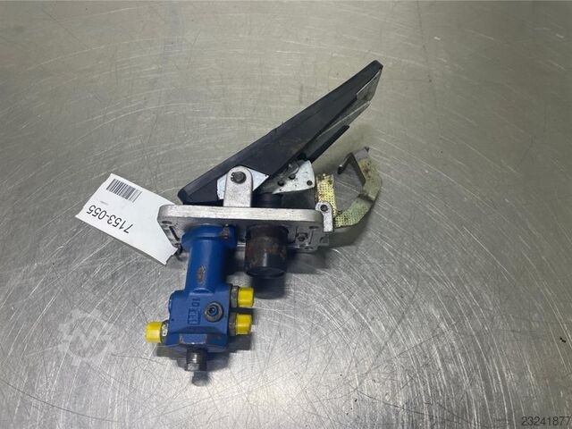 Liebherr A316-5008297-Brake valve/Brake pedal Liebherr A316-5008297-Brake valve/Brake pedal