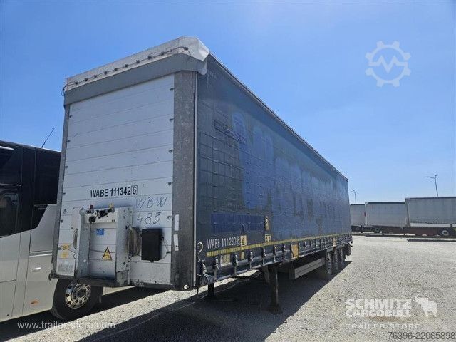 Open semitrailer with tarp Schmitz Cargobull Semitrailer Curtainsider Mega