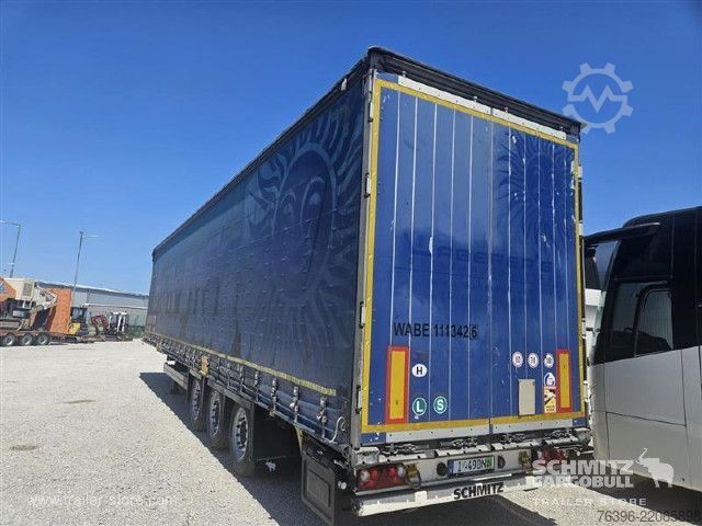 Open semitrailer with tarp Schmitz Cargobull Semitrailer Curtainsider Mega