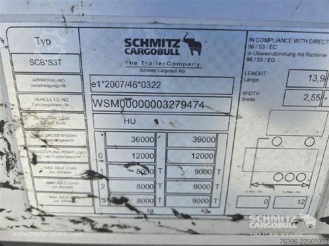 Open semitrailer with tarp Schmitz Cargobull Semitrailer Curtainsider Mega