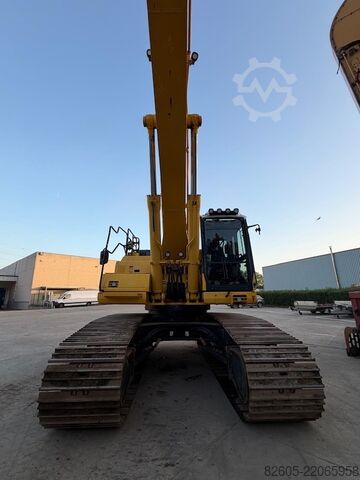 Long reach excavator Komatsu PC 490 LC-11