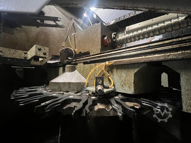 BEARBEITUNGSZENTRUM HERMLE c 800 v