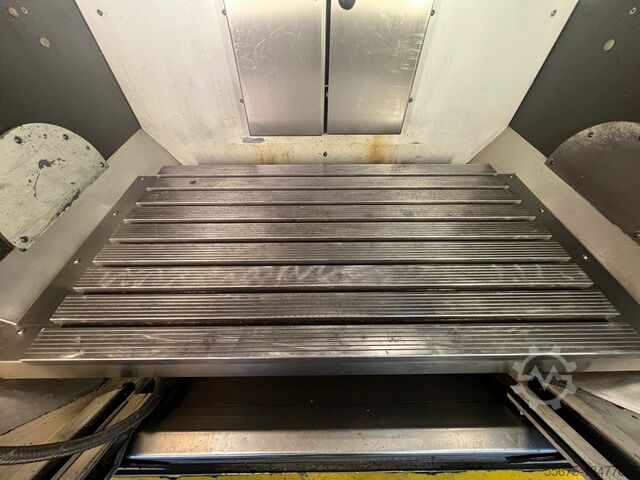 BEARBEITUNGSZENTRUM HERMLE c 800 v