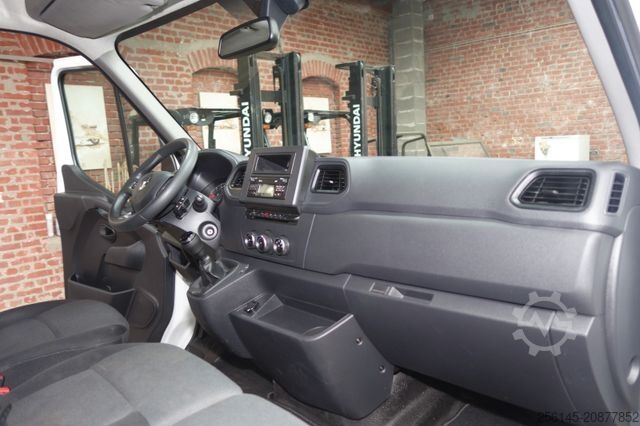 High top van RENAULT Master Kasten L2H2 TüvNeu 1 Hand Klima Kamera