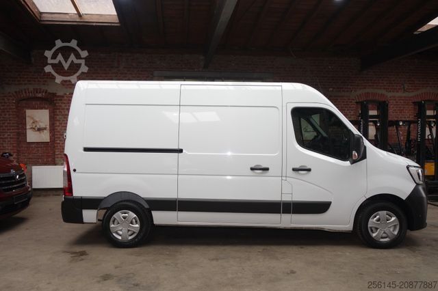 Minibus RENAULT Master Kasten L2H2 TüvNeu 1 Hand Klima Kamera