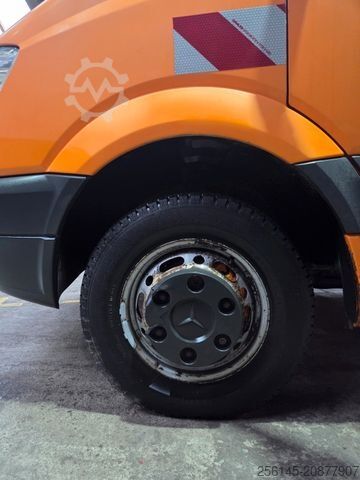 Three-way tipper van MERCEDES-BENZ Sprinter DoKa 3 S Kipper 515 CDI AHK 7 Sitze